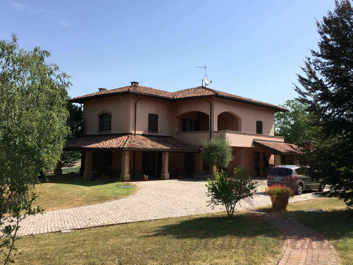Typical Piedmont Villa