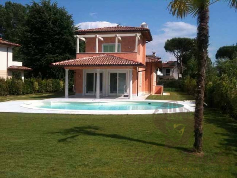 Villa con piscina in Toscana